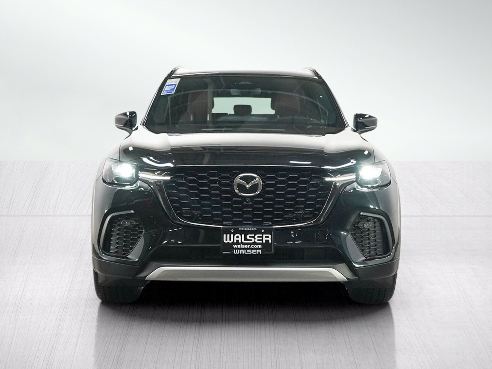 Certified 2025 MAZDA CX-70 Plug-In Hybrid w/ Premium Plus AWD/4WD image 8