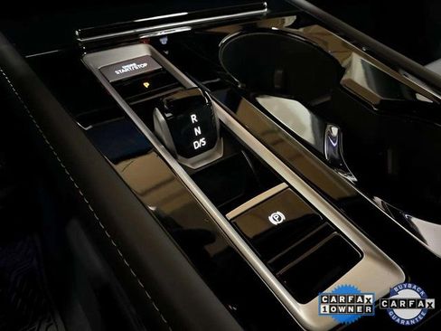 Used 2025 Volkswagen Atlas Cross Sport SE w/ Black Wheel Package image 54