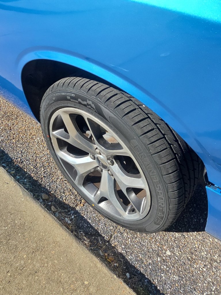 Used 2015 Dodge Challenger SXT Plus w/ Driver Convenience Group RWD image 12