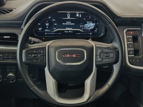Used 2023 GMC Yukon SLT AWD/4WD image 44