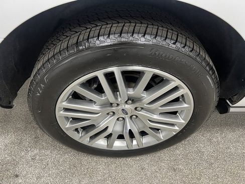 Used 2024 Ford Expedition Max Limited image 17