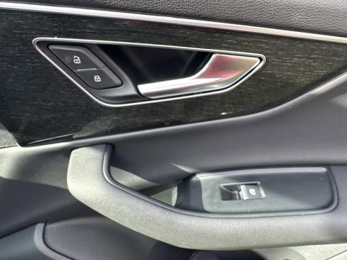 Used 2022 Audi Q7 3.0T Premium Plus image 14