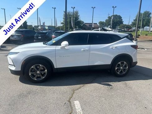 Used 2023 Chevrolet Blazer LT w/ LPO, Floor Liner Package FWD image 6