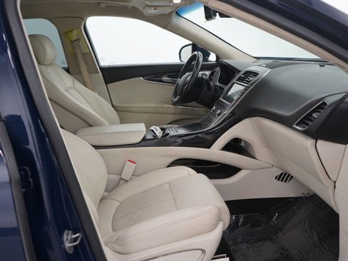 Used 2018 Lincoln MKX Black Label w/ Driver Assistance Package image 13