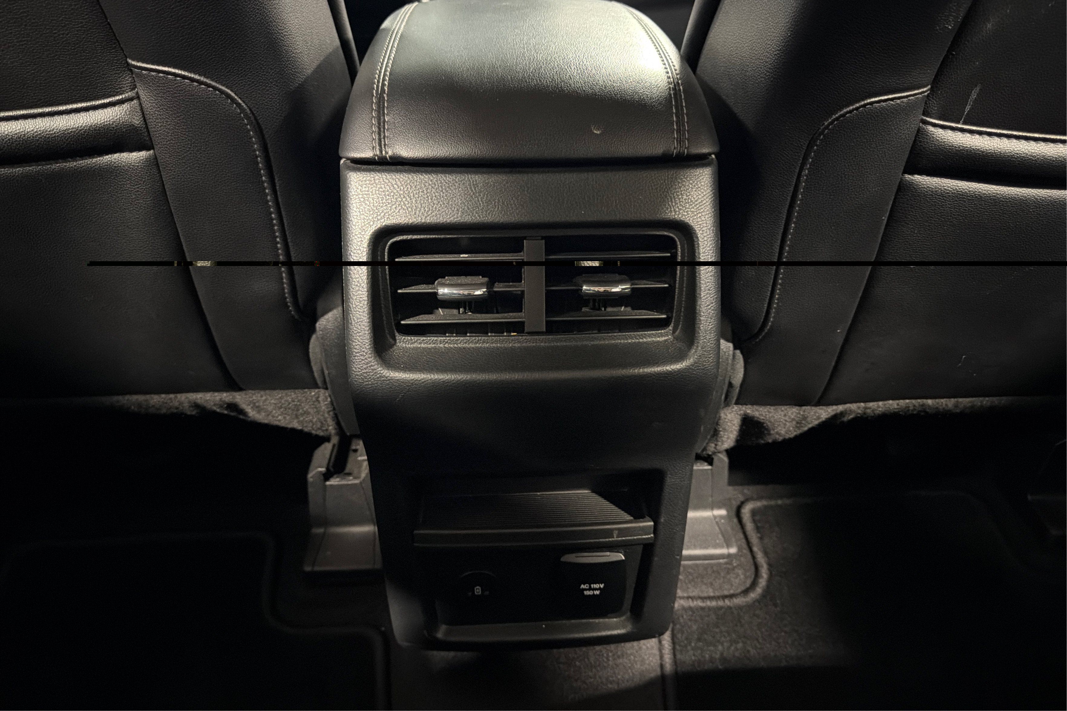 Used 2024 Ford Edge Titanium AWD/4WD image 39