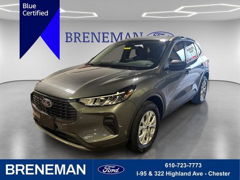 Certified 2025 Ford Escape Active AWD/4WD image 1
