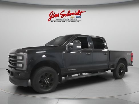 Used 2024 Ford F250 Lariat w/ Lariat Ultimate Package AWD/4WD image 1