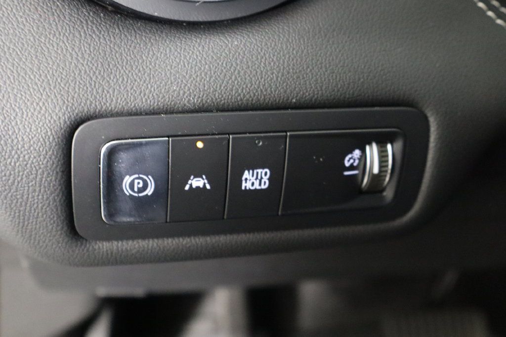 Used 2024 Chevrolet Blazer EV LT AWD/4WD image 23