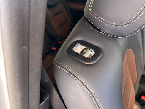 Used 2024 Mercedes-Benz GLS 63 AMG 4MATIC image 36