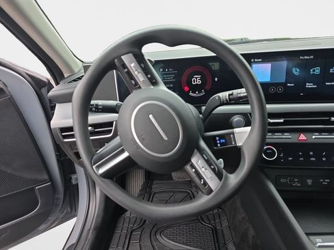 Used 2024 Hyundai Sonata SEL FWD image 12