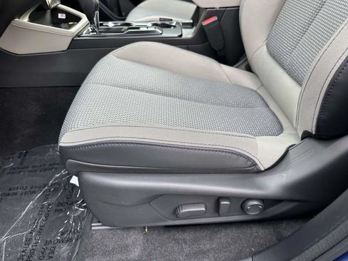 Used 2026 Subaru Forester Premium AWD/4WD image 15