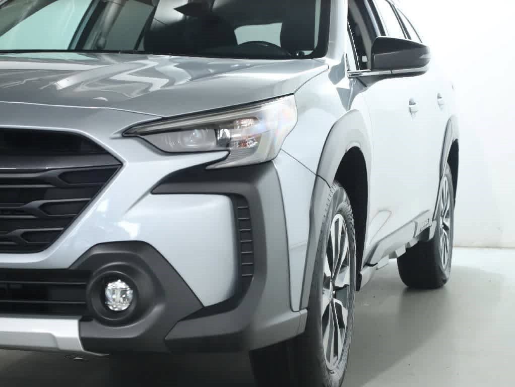 Certified 2023 Subaru Outback Limited XT AWD/4WD image 4