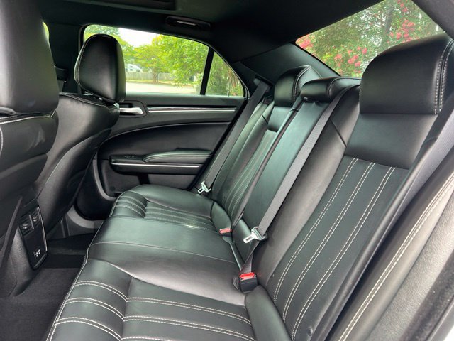 Used 2019 Chrysler 300 S w/ S Model Appearance Package RWD image 17
