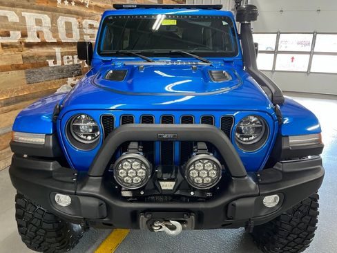 Used 2022 Jeep Wrangler Unlimited Rubicon w/ LED Lighting Group AWD/4WD image 7
