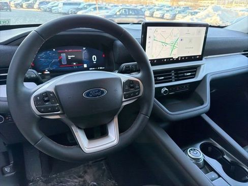 New 2026 Ford Explorer Active w/ Active Comfort Package image 11