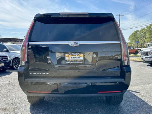 Used 2018 Cadillac Escalade 4WD image 48