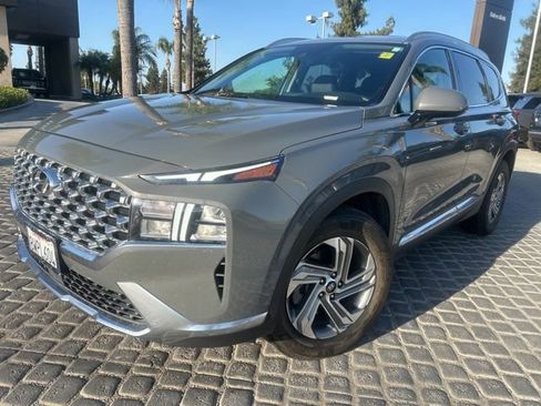 Used 2021 Hyundai Santa Fe SEL FWD image 2