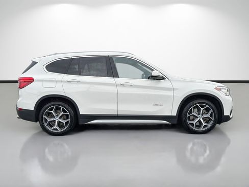 Used 2017 BMW X1 xDrive28i AWD/4WD image 2