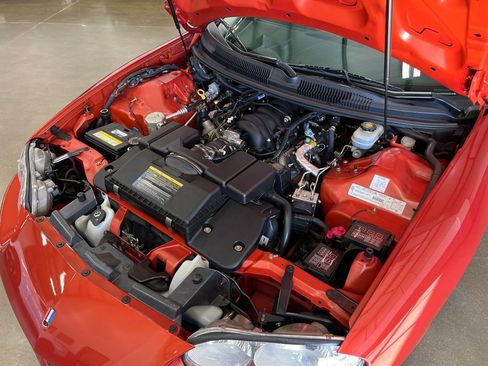 Used 2002 Chevrolet Camaro Z28 w/ Preferred Equipment Group image 92