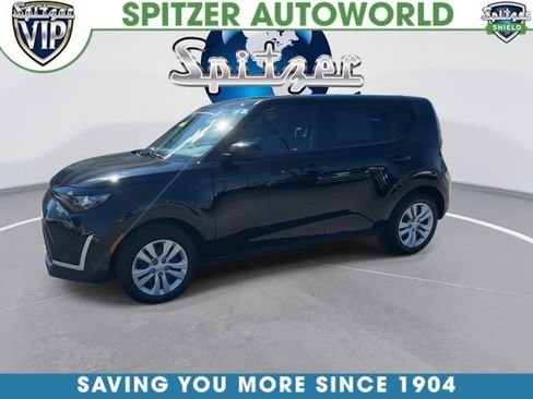 Certified 2023 Kia Soul LX FWD image 4