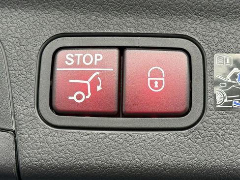 New 2026 Mercedes-Benz GLE 53 AMG 4MATIC image 13