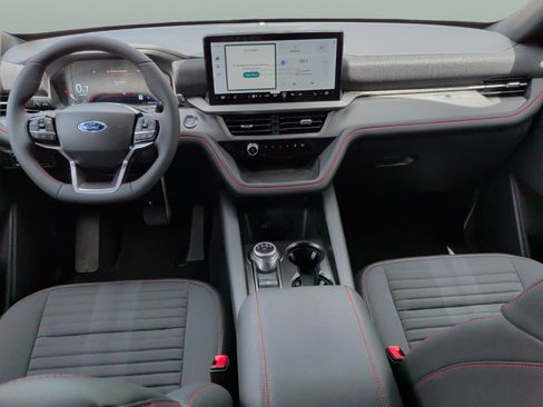 New 2026 Ford Explorer ST-Line w/ ST-Line Street Pack AWD/4WD image 13