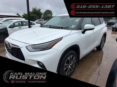 Used 2023 Toyota Highlander XLE