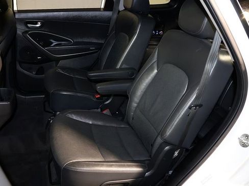 Used 2018 Hyundai Santa Fe Limited AWD/4WD image 13
