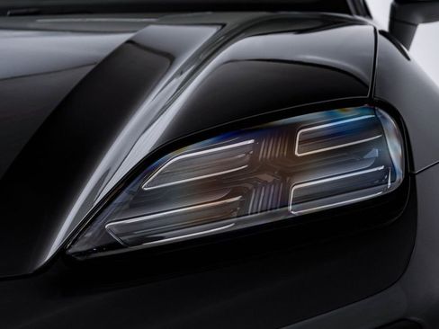 New 2026 Porsche Macan 4 Electric AWD/4WD image 7