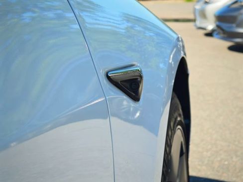 Used 2018 Tesla Model 3 Long Range AWD/4WD image 16