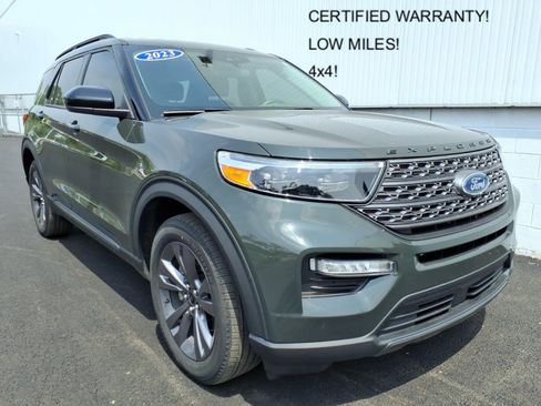 Certified 2023 Ford Explorer XLT w/ Equipment Group 202A AWD/4WD image 1