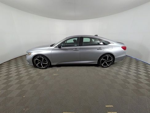 Used 2022 Honda Accord Sport image 15