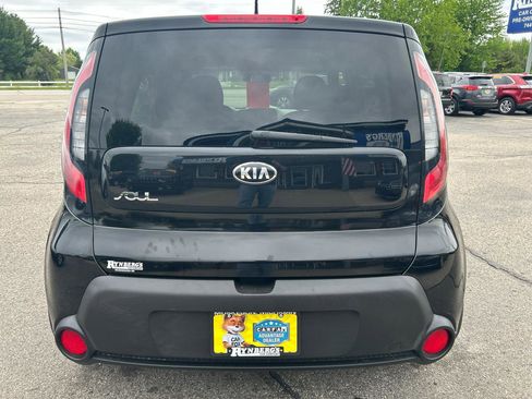 Used 2015 Kia Soul FWD image 3