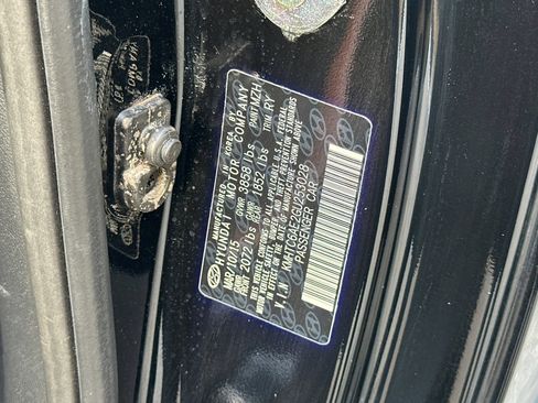 Used 2016 Hyundai Veloster Turbo image 37