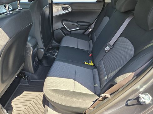 New 2025 Kia Soul S image 18