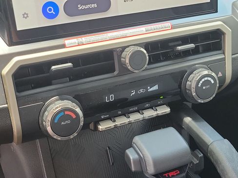 Used 2025 Toyota Tacoma TRD Sport RWD image 25