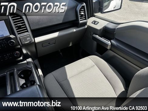 Used 2019 Ford F150 XLT w/ Equipment Group 302A Luxury AWD/4WD image 12
