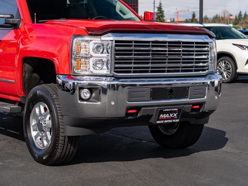 Used 2015 Chevrolet Silverado 2500 LTZ w/ Duramax Plus Package image 6