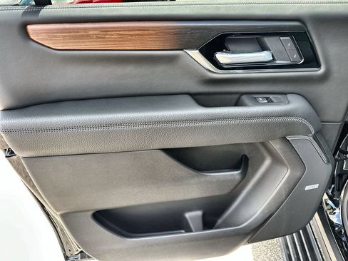 New 2026 GMC Yukon XL Denali w/ Sun & Power Step Package RWD image 15