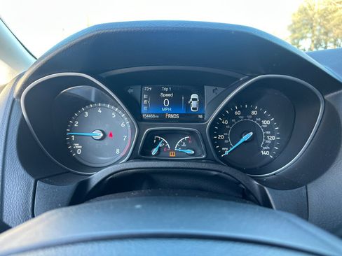 Used 2017 Ford Focus SEL w/ Cold Weather Package image 26