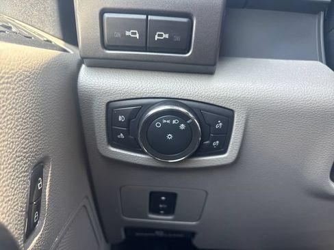 Used 2022 Ford F250 XLT w/ XLT Premium Package AWD/4WD image 31