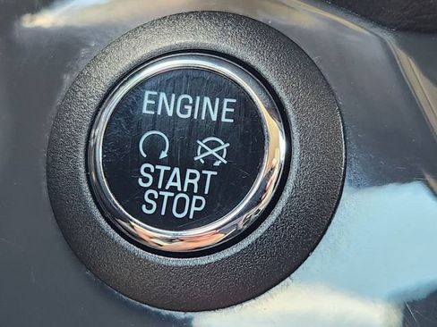 Used 2015 Ford Escape Titanium w/ Equipment Group 301A AWD/4WD image 19