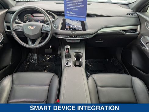 Used 2019 Cadillac XT4 Premium Luxury FWD image 17