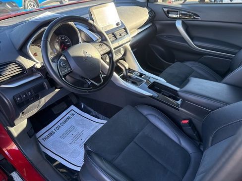 Used 2024 Mitsubishi Eclipse Cross SE image 12