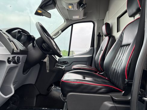 Used 2017 Ford Transit 350 XLT RWD image 17