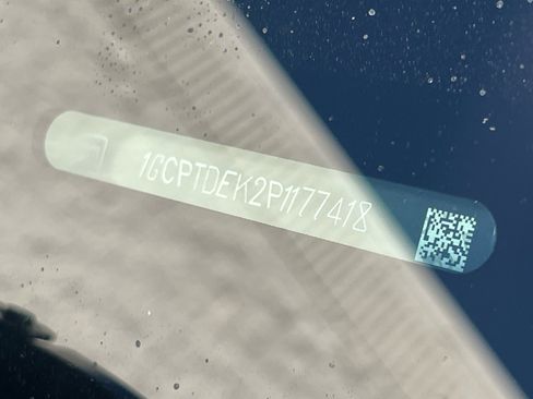 Used 2023 Chevrolet Colorado Z71 w/ Z71 Convenience Package 2 image 25