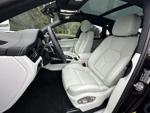 Used 2026 Porsche Macan S image 5
