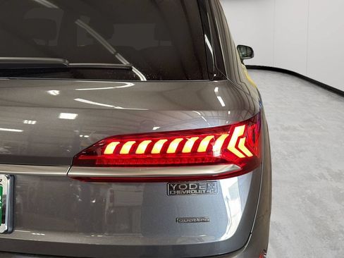 Used 2023 Audi Q7 3.0T Premium Plus w/ Premium Plus Package AWD/4WD image 44