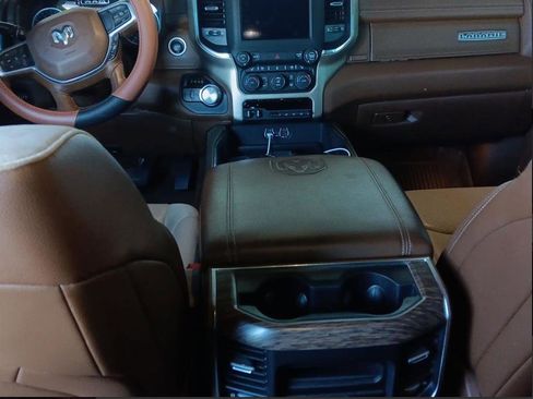 Used 2020 RAM 1500 Laramie image 12