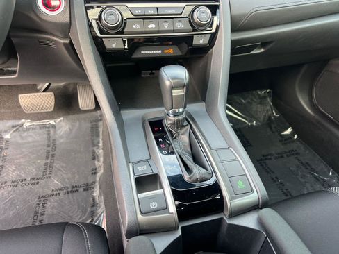 Used 2020 Honda Civic EX image 31